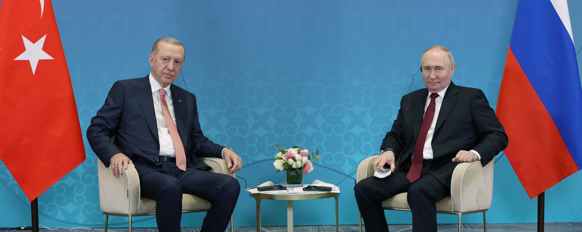 Cumhurbaşkanı Recep Tayyip Erdoğan , Rusya Devlet Başkanı Vladimir Putin  - Sputnik Türkiye, 1920, 03.07.2024