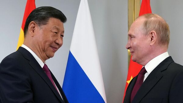 Putin ve Şi Cinping - Sputnik Türkiye