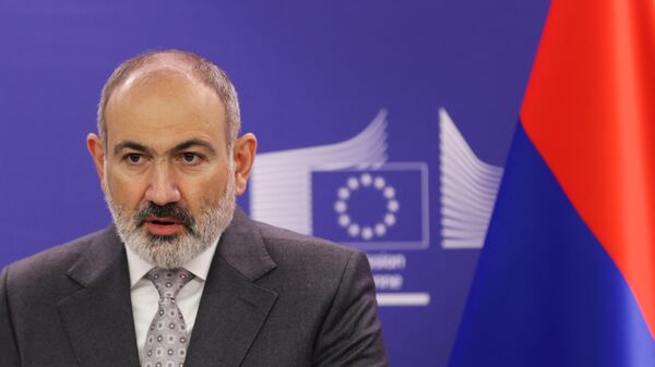 Ermenistan Başbakanı Paşinyan Avrupa Birliği Komisyonu - Sputnik Türkiye