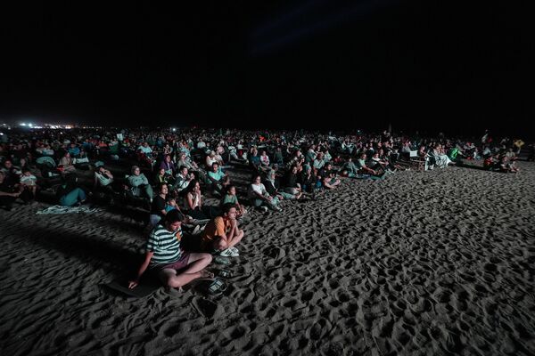 Etkinliğin  5 yıldır devam ettiğini ve festival boyutuna geldiğini belirten Tüydeş,  Her sene şımarmadan, mütevazi şekilde eksiklikleri tamamlayarak  ailelere ulaşabilecek seviyede düzenliyoruz. Hem bölge hem de Bursa için  tanıtım fırsatı oluyor. Nasa'dan ayrılıp Türkiye'ye dönen Umut Yıldız  gibi önemli konuklarımız da oluyor dedi.
 - Sputnik Türkiye