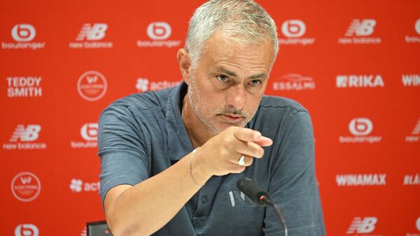 Fenerbahçe Teknik Direktörü Jose Mourinho - Sputnik Türkiye