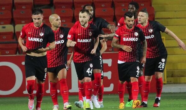 Sipay Bodrum FK-Gaziantep FK maçı ne zaman? hangi kanalda?Henüz stadyumu belli olmayan maçın hakemi Mehmet Türkmen oldu. Maç Pazartesi saat 21:00&#x27;da seyircisiz şekilde başlayacak. Beinsports 2&#x27;de yayınlanacak. - Sputnik Türkiye