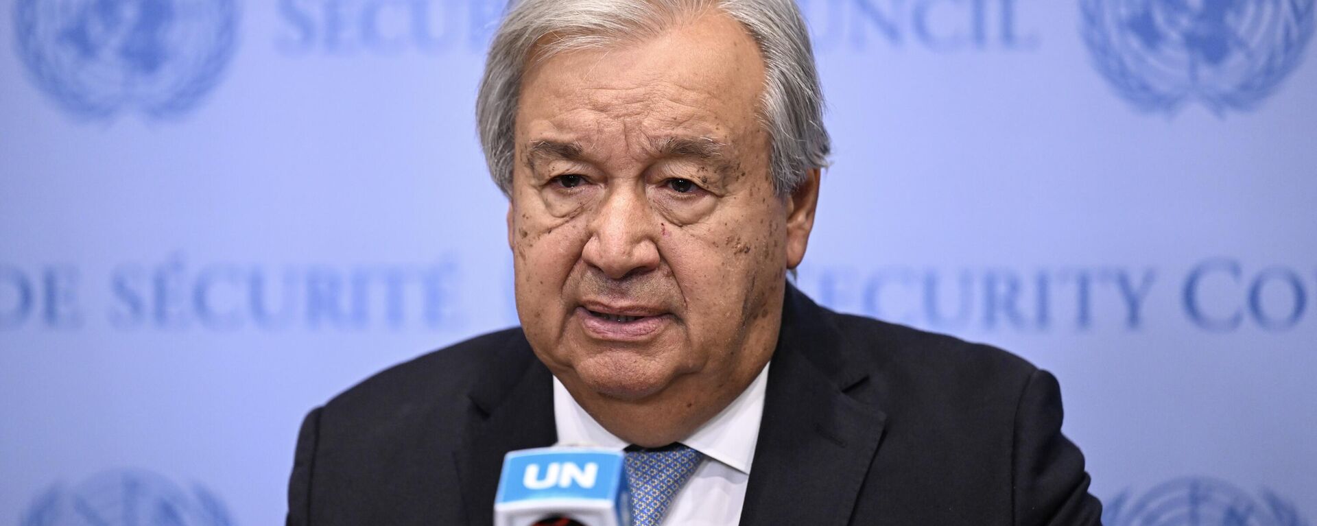 Birleşmiş Milletler (BM) Genel Sekreteri Antonio Guterres, New York'taki BM Genel Merkezi'nde basın toplantısı düzenledi - Sputnik Türkiye, 1920, 22.10.2024