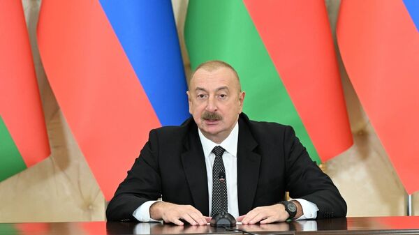  İlham Aliyev - Sputnik Türkiye