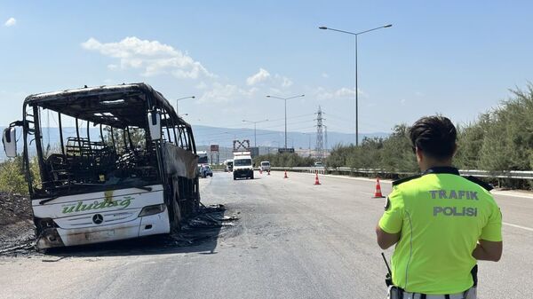 otobüs yangını - Sputnik Türkiye