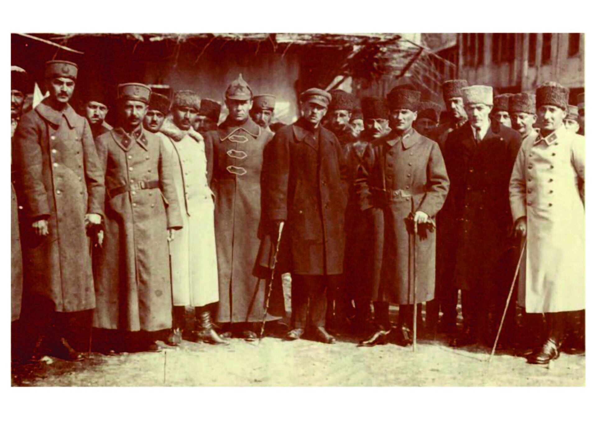 Atatürk: 'Özgürlüğümüz ve gücümüz Sovyet Rusya ile dostluğa bağlı' - Sputnik Türkiye, 1920, 30.08.2024