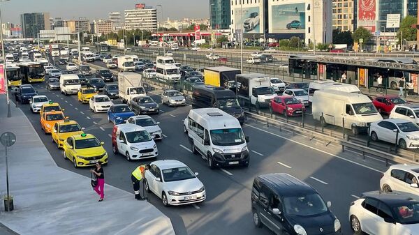 İstanbul trafik - Sputnik Türkiye