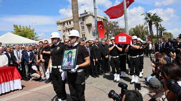 Ayşenur Ezgi Eygi cenaze töreni - Sputnik Türkiye