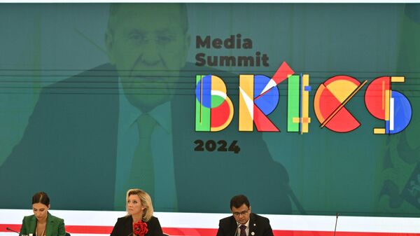 zaharova lavrov BRICS - Sputnik Türkiye