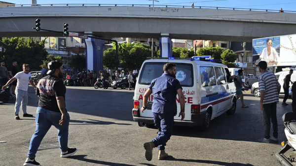 Lübnan'da taşınabilir çağrı cihazların patlatması sonucu çok sayıda kişi yaralandı - Sputnik Türkiye