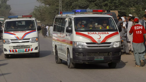 Pakistan ambulans - Sputnik Türkiye