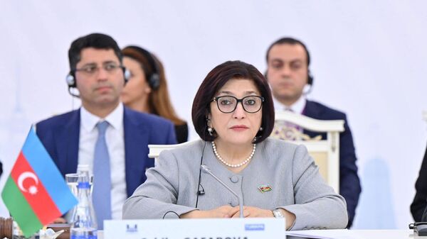 Sahiba Gafarova, yeniden Azerbaycan Milli Meclisi Başkanı oldu - Sputnik Türkiye