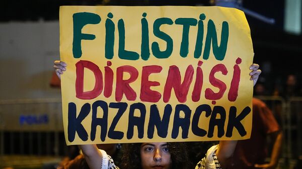 Filistin Eylem Komitesince, İsrail'in Filistin ve Lübnan'a yönelik saldırıları protesto edildi. - Sputnik Türkiye