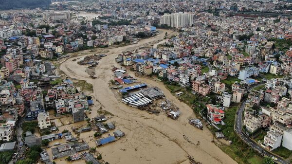 Nepal'deki sel ve heyelanlarda ölü sayısı 100'e yükseldi, onlarca kişi kayıp - Sputnik Türkiye