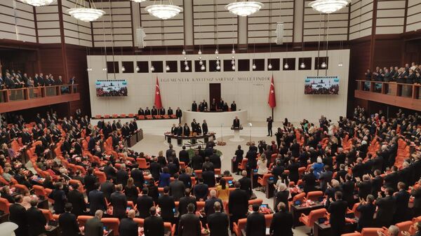 Meclis'te yeni yasama yılı: Cumhurbaşkanı Erdoğan konuşma yapıyor - Sputnik Türkiye