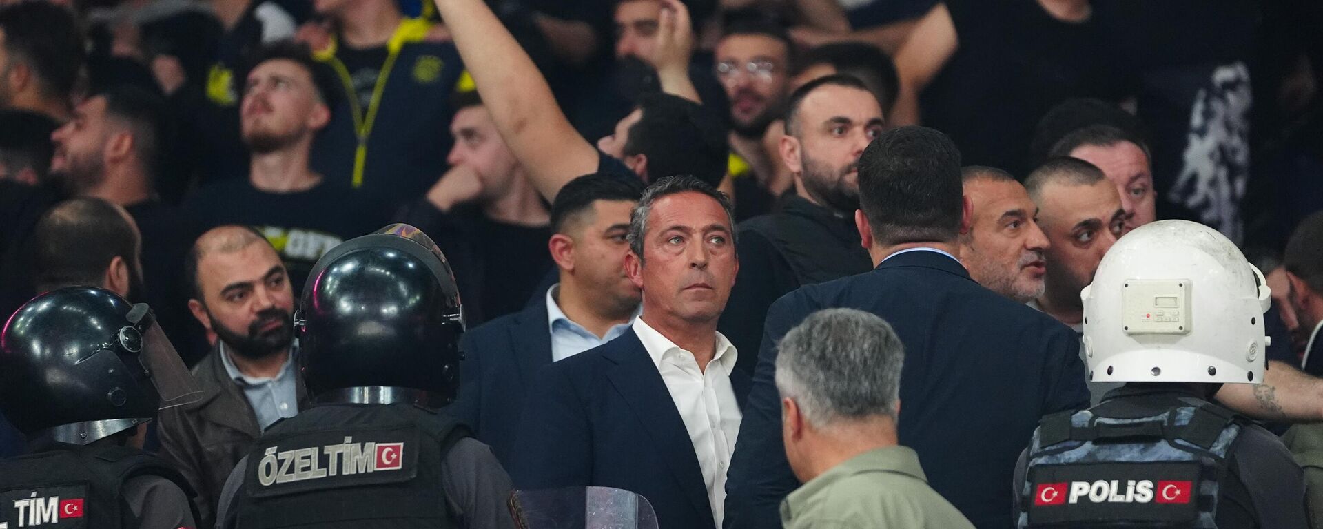 Fenerbahçe maçı yarıda kaldı - Sputnik Türkiye, 1920, 03.10.2024