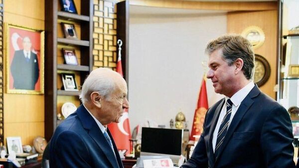 Tan Sağtürk ve Bahçeli - Sputnik Türkiye