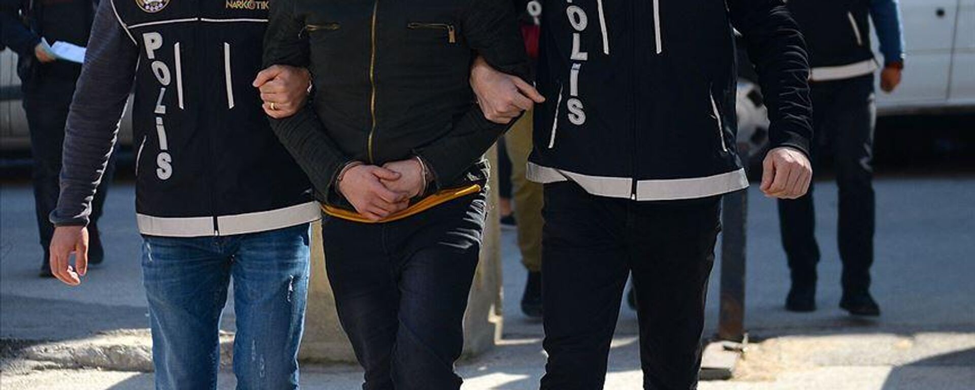 Uyuşturucu tutuklama - Sputnik Türkiye, 1920, 11.12.2025