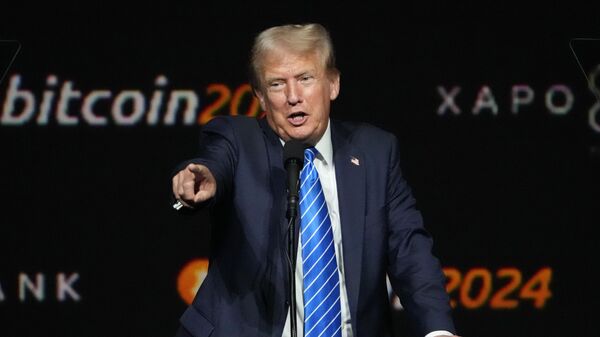 Trump bitcoin - Sputnik Türkiye