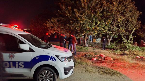 İzmir'in Selçuk ilçesinde elektrikli sobanın devrilmesi sonucu çıkan yangında yaşları küçük 5 çocuk hayatını kaybetti. - Sputnik Türkiye