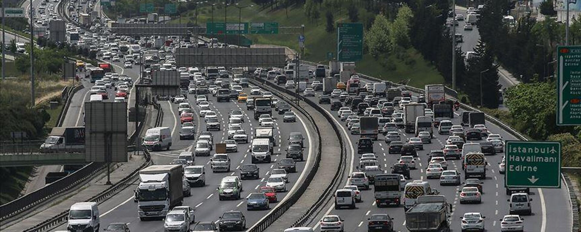 İstanbul trafik - Sputnik Türkiye, 1920, 13.12.2024