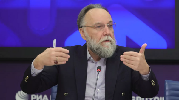 Aleksandr Dugin - Sputnik Türkiye