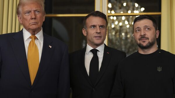 Trump, Macron ve Zelenskiy Elysee Sarayı'nda üçlü görüşme gerçekleştirdi
 - Sputnik Türkiye