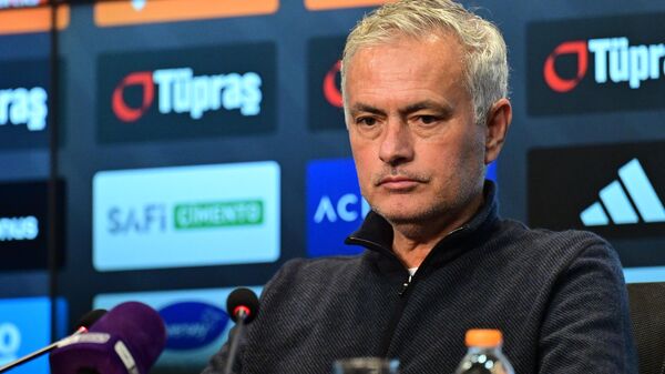 Fenerbahçe Teknik Direktörü Jose Mourinho - Sputnik Türkiye