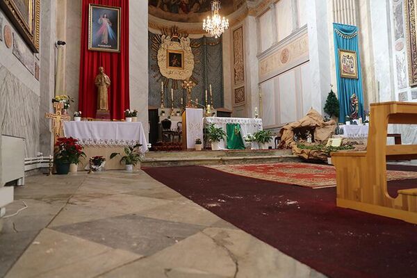 İstanbul Sarıyer&#x27;deki  Santa Maria Kilisesi&#x27;ne 28 Ocak&#x27;ta silahlı saldırı düzenlendi. Silahlı saldırıda Tuncer Murat Cihan hayatını kaybetti. Saldırıyı IŞİD üstlendi. - Sputnik Türkiye