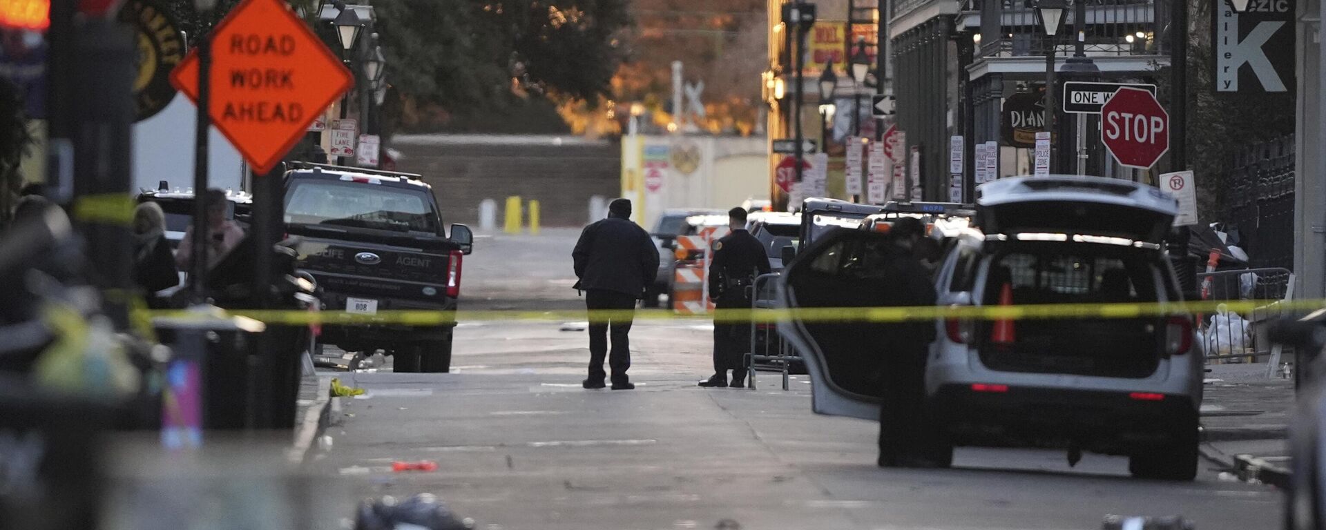 ABD'nin New Orleans kentinde bir kişi aracını kalabalığın üstüne sürdü: En az 10 kişi hayatını kaybetti - Sputnik Türkiye, 1920, 01.01.2025