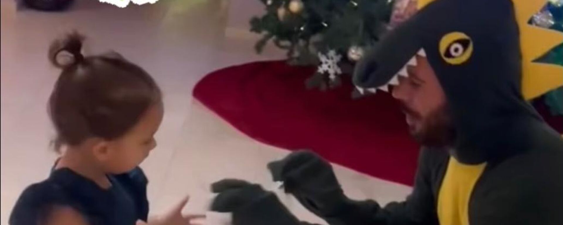 Gupse Özay sosyal medya  - Sputnik Türkiye, 1920, 02.01.2025