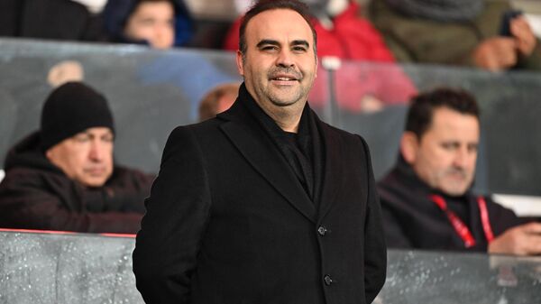 Başakşehir ile Galatasaray maçını Sanayi ve Teknoloji Bakanı Mehmet Fatih Kacır da izledi. - Sputnik Türkiye