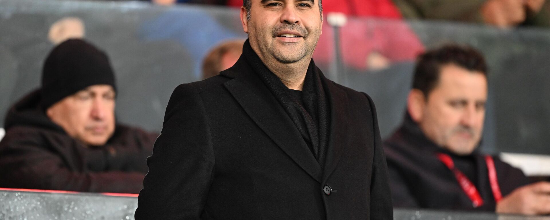 Başakşehir ile Galatasaray maçını Sanayi ve Teknoloji Bakanı Mehmet Fatih Kacır da izledi. - Sputnik Türkiye, 1920, 09.05.2025