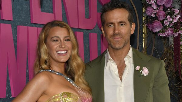 Blake Lively ve Ryan Reynolds - Sputnik Türkiye