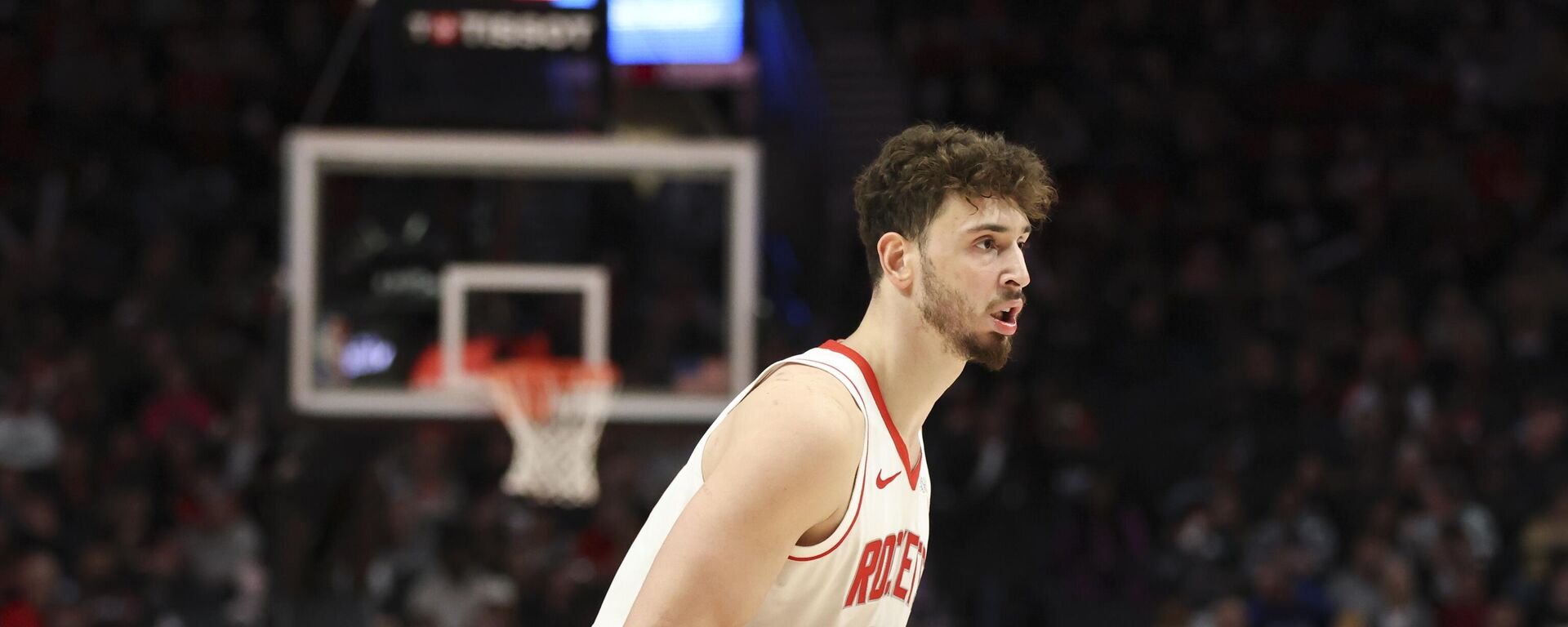 Milli Basketbolcu Alperen Şengün'ün 'double-double' yaptı, Adem Bona ise kariyer rekoru kırdı - Sputnik Türkiye, 1920, 10.02.2026