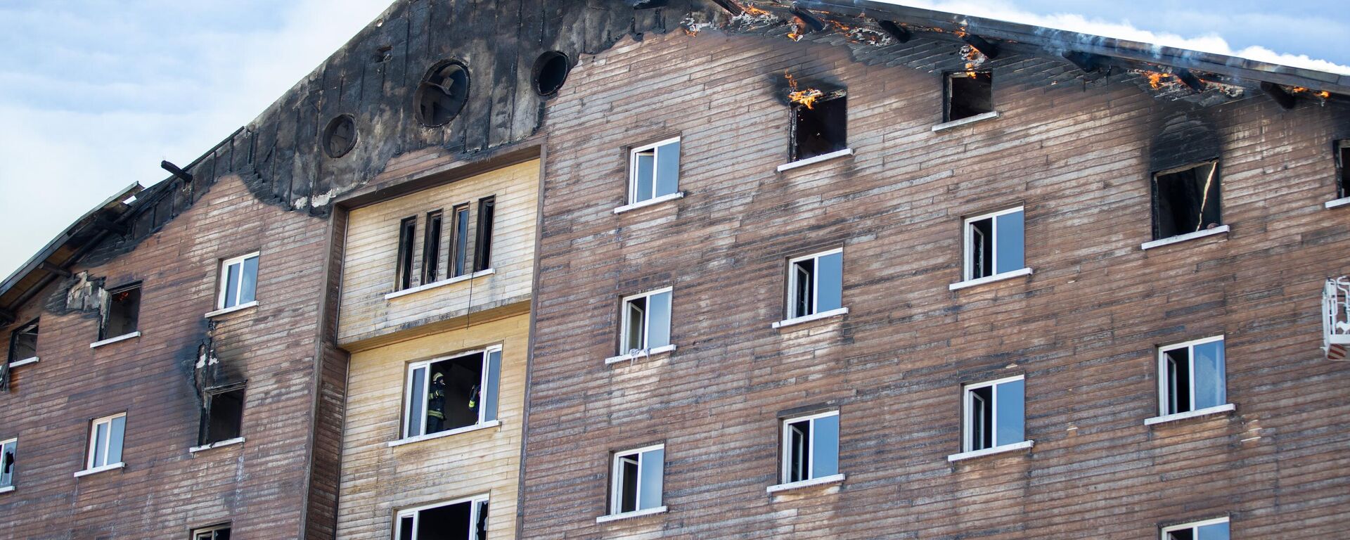 Otel yangını - Sputnik Türkiye, 1920, 22.01.2025