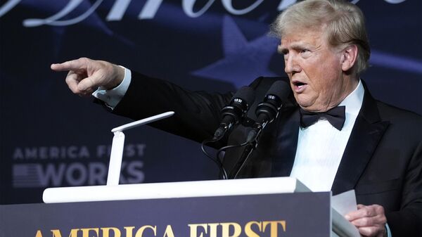 Donald Trump speaks during an America First Policy Institute gala at his Mar-a-Lago estate, Thursday, Nov. 14, 2024, in Palm Beach, Fla. - Sputnik Türkiye