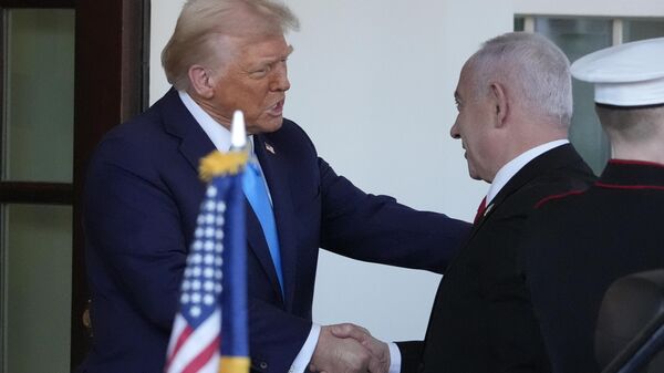 Donald Trump - Benyamin Netanyahu - Sputnik Türkiye