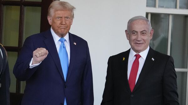 Donald Trump - Benyamin Netanyahu - Sputnik Türkiye