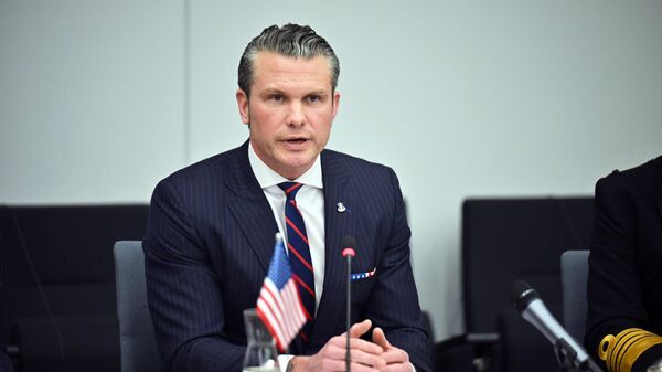 ABD Savunma Bakanı Pete Hegseth  - Sputnik Türkiye