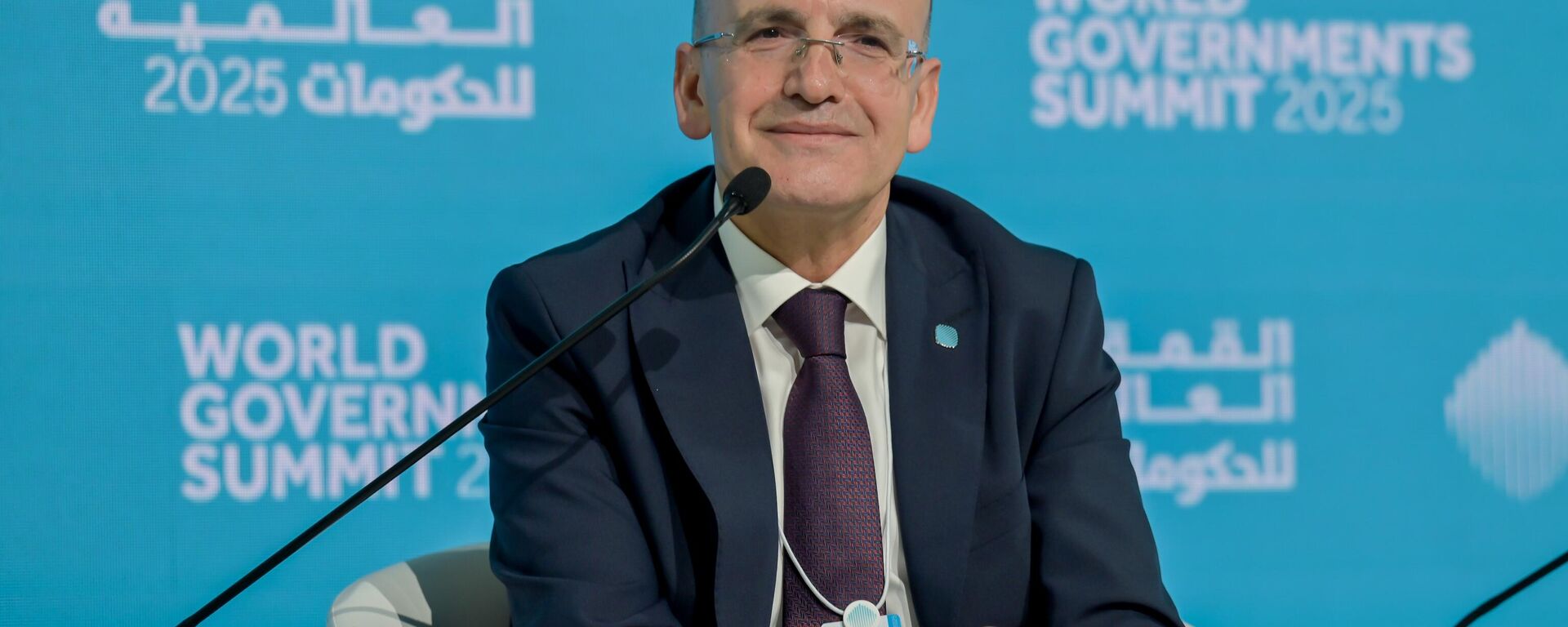 Hazine ve Maliye Bakanı Mehmet Şimşek - Sputnik Türkiye, 1920, 12.06.2025