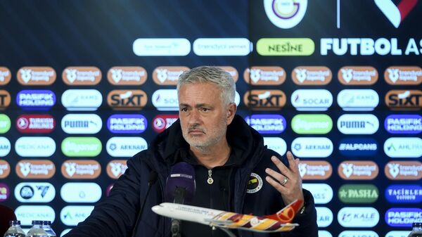  Fenerbahçe Teknik Direktörü Jose Mourinho - Sputnik Türkiye