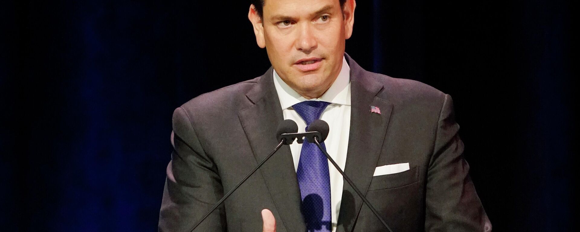 Sen. Marco Rubio, R-Fla., speaks at the Forum Club of the Palm Beaches, Wednesday, Aug. 25, 2021, in West Palm Beach, Fla. Rubio spoke about the situation in Afghanistan, the COVID-19 pandemic and China-US trade. - Sputnik Türkiye, 1920, 26.02.2025