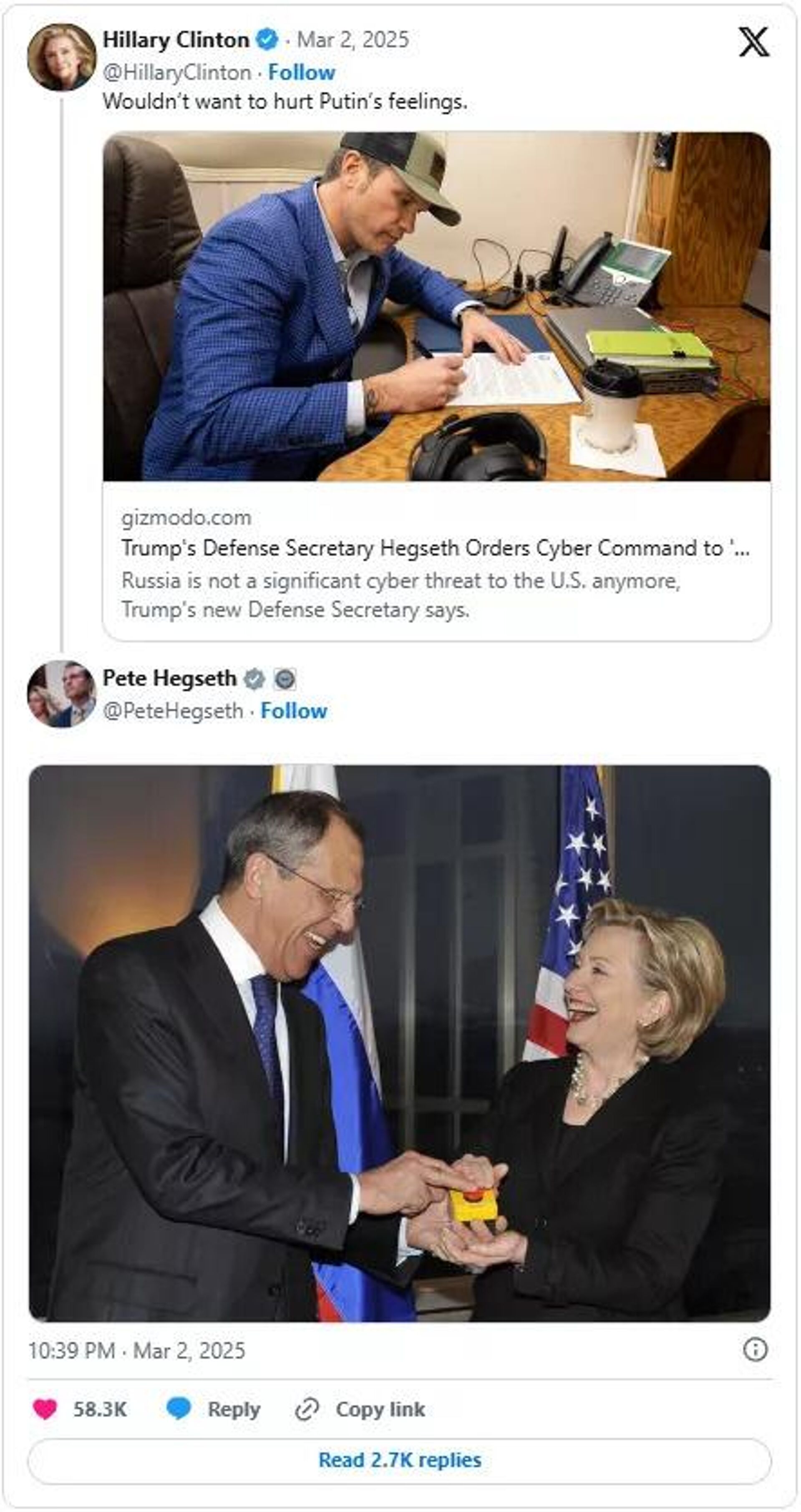 Pete Hegseth, onu Rusya adına çalışmakla suçlayan Hillary Clinton'a, Sergey Lavrov'a hediye ettiği kırmızı botunlu fotoğrafla cevap verdi. - Sputnik Türkiye, 1920, 03.03.2025