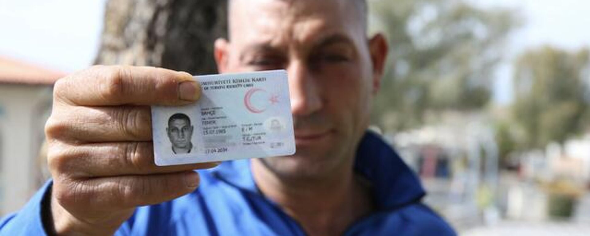 Adı Fener, soyadı Bahçe: 'Babamdan Allah razı olsun' - Sputnik Türkiye, 1920, 13.03.2025