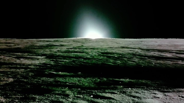 Yarım asır sonra bilim dünyasını heyecanlandıran keşif: Ay’da Güneş’in batışı i̇lk kez yüksek çözünürlükte görüntülendi - Sputnik Türkiye