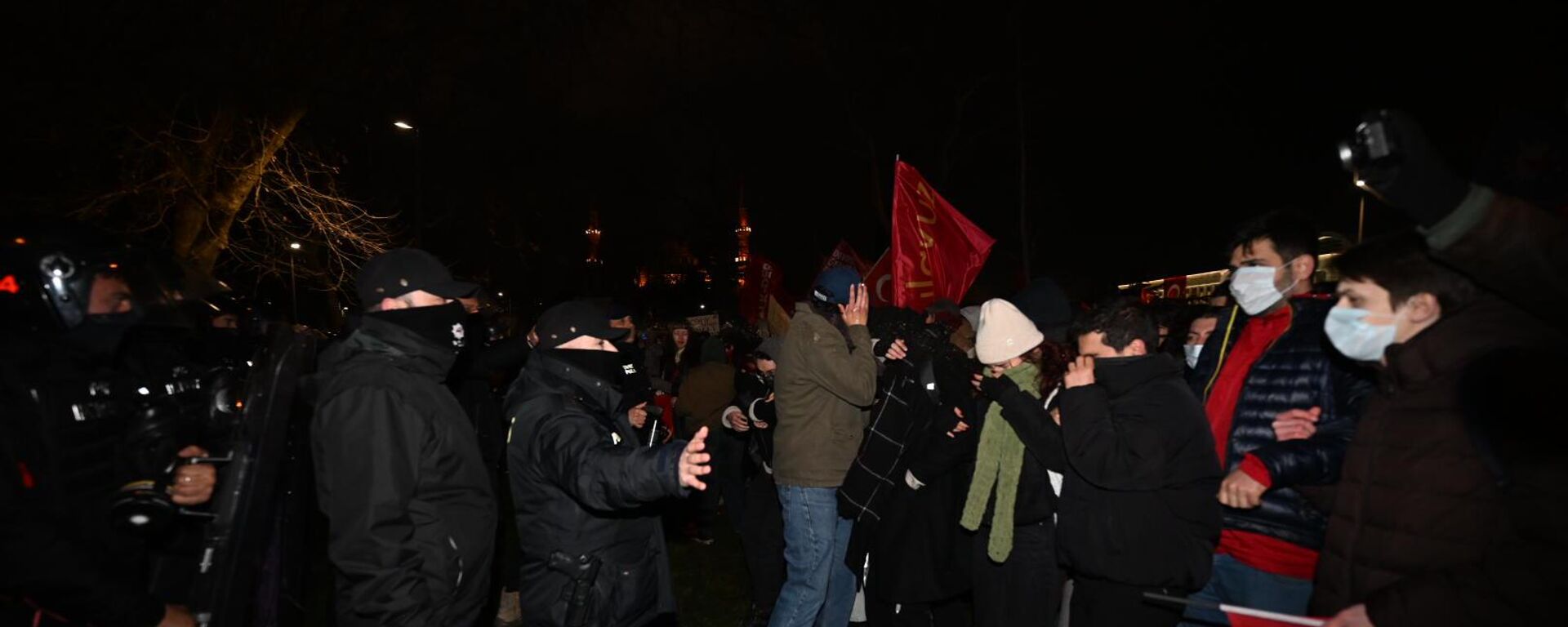 Ekrem İmamoğlu protesto - Sputnik Türkiye, 1920, 21.03.2025