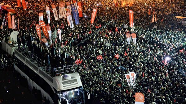 İstanbul protesto - Sputnik Türkiye