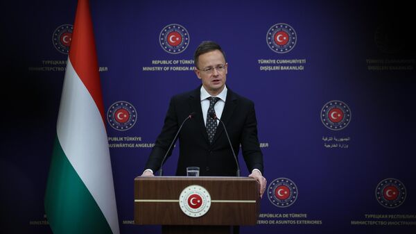 Macaristan Dışişleri Bakanı Szijjarto, Bakan Fidan ile ortak basın toplantısında konuştu
 - Sputnik Türkiye