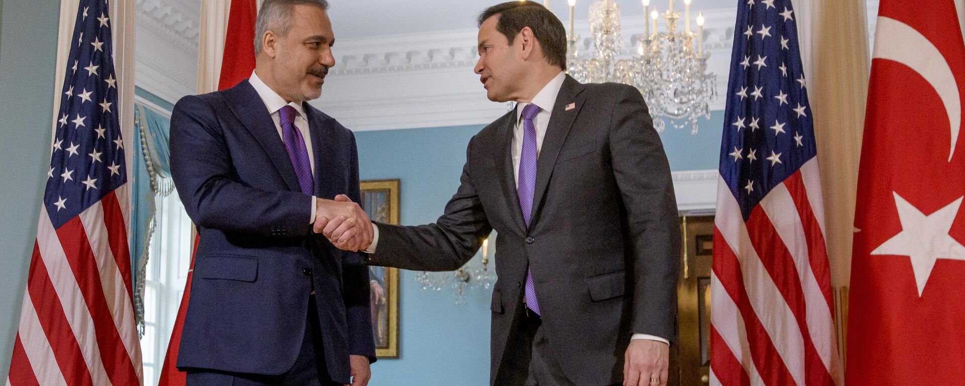 Dışişleri Bakanı Hakan Fidan ve ABD'li mevkidaşı Marco Rubio Dışişleri Bakanı Hakan Fidan ve ABD'li mevkidaşı Marco Rubio - Sputnik Türkiye, 1920, 16.10.2025